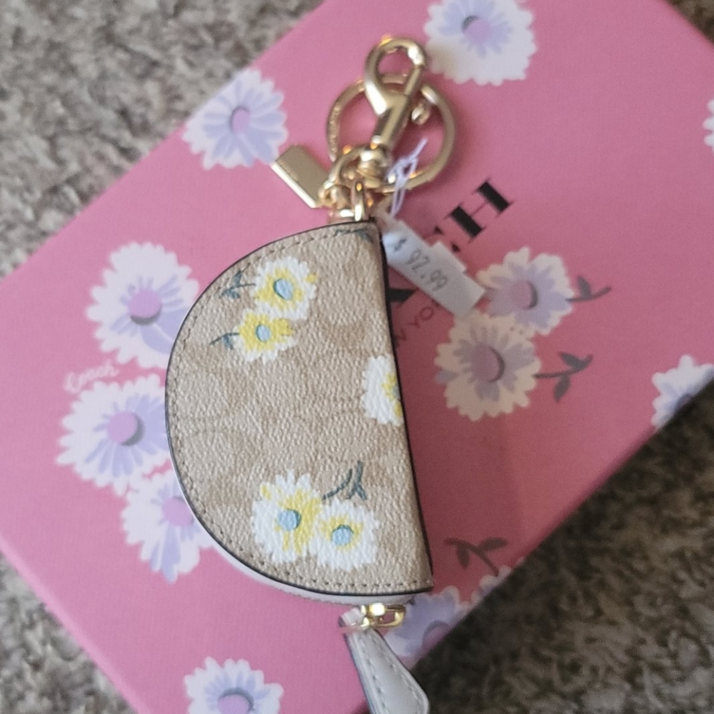Brand new coach keycharm